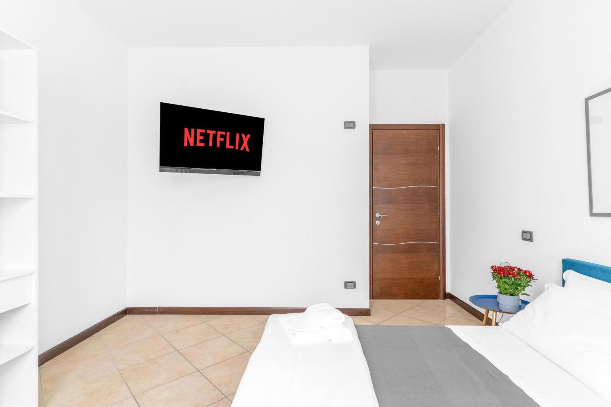 -Free Pool And Parking- Garda House Apartments Castelnuovo del Garda Exterior foto